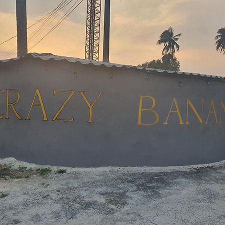 Crazy Monkey Hotel Трат Екстериор снимка